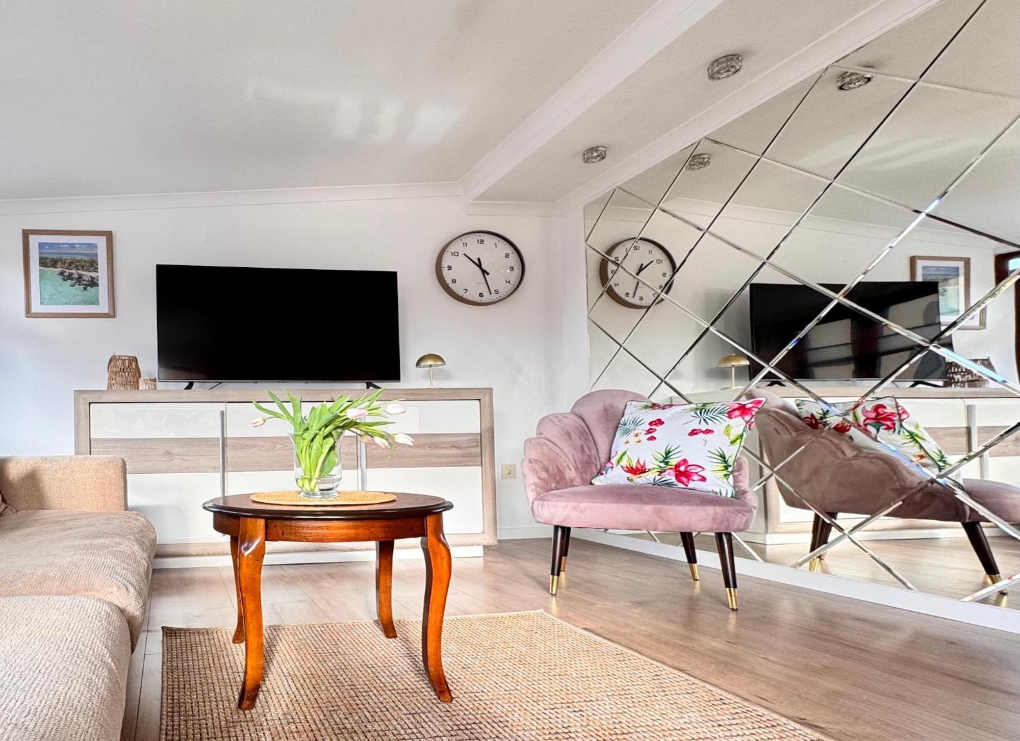 Apartamenty Marea Rentals Beniowskiego Ustka Buitenkant foto