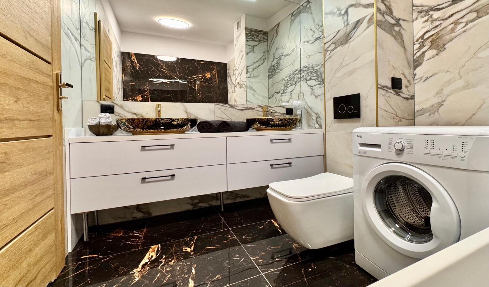 Apartamenty Marea Rentals Beniowskiego Ustka Buitenkant foto
